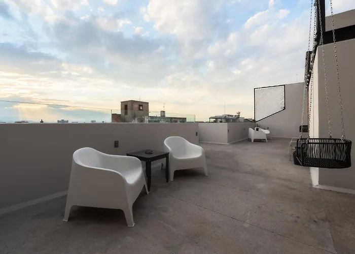 Zielo Palma ,private Balcony, Rooftop Walk To Zocalo Apartamento México DF